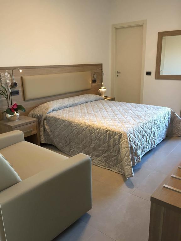 Residence Hotel Albachiara Rimini Oda fotoğraf