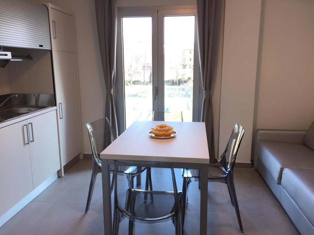 Residence Hotel Albachiara Rimini Oda fotoğraf